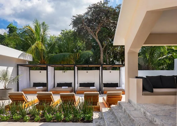 Hotel Illa 2*