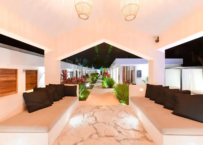 Hotel Illa 2*